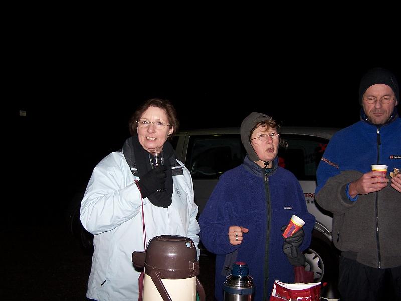 19.JPG - Gaby, Anne und Bernd