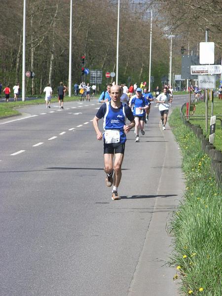 26.JPG - Marathon - Olaf zwischen km 34 und 35...