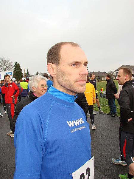 01.JPG - Thorsten vor dem Start